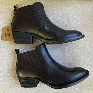 Born Beebe Black Ankle Boots 8.5 NWT